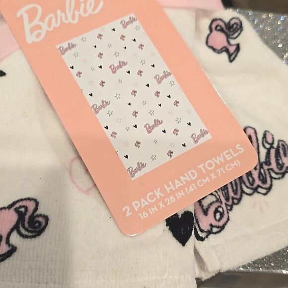 Barbie Signature Logo Hearts & Stars 2-PK Hand Towels - Picture 4 of 6